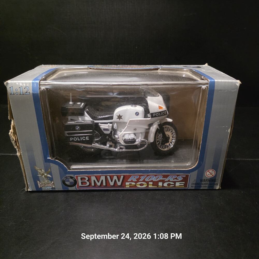 Yat Ming Road Legends BMW R100-RS Police Motorcycle 1:12 Diecast Model 95013